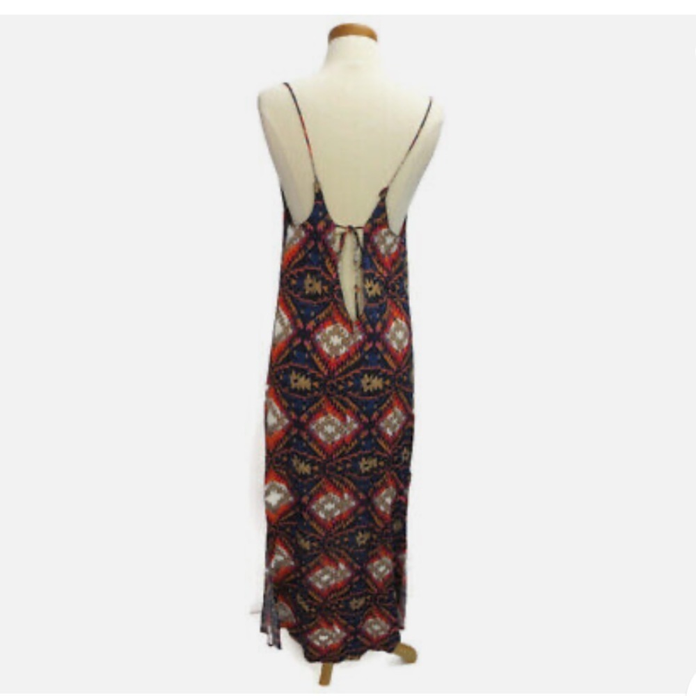 ZARA Tribal Print Open Back Slit Maxi Dress
SIZE M-NWOT -😍 Beautiful!!​​​ - Picture 16 of 16
